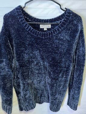 Orvis Women's Navy Plush Chenille Crewneck Sweater